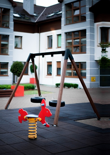 Lars Laj Çocuk Oyun Parkları, Rockings & tahterevalli