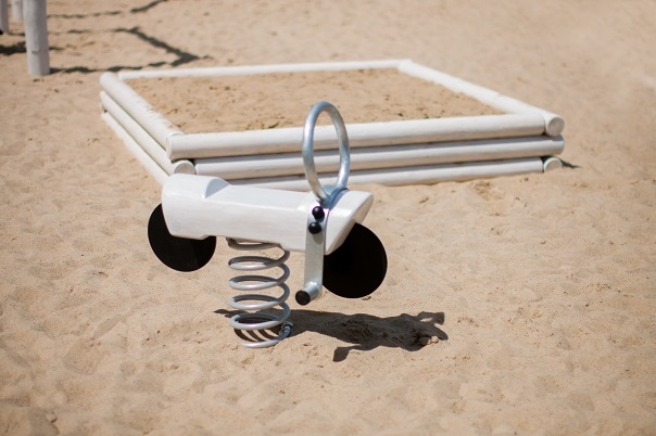 Lars Laj Çocuk Oyun Parkları, Rockings & tahterevalli