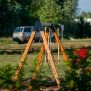Single Swing (BNS 90cm) ahşap ve metal malzemeden yapılmış tek kişilik salıncak.